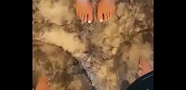  Kylie Jenner Feet  Video Compilation